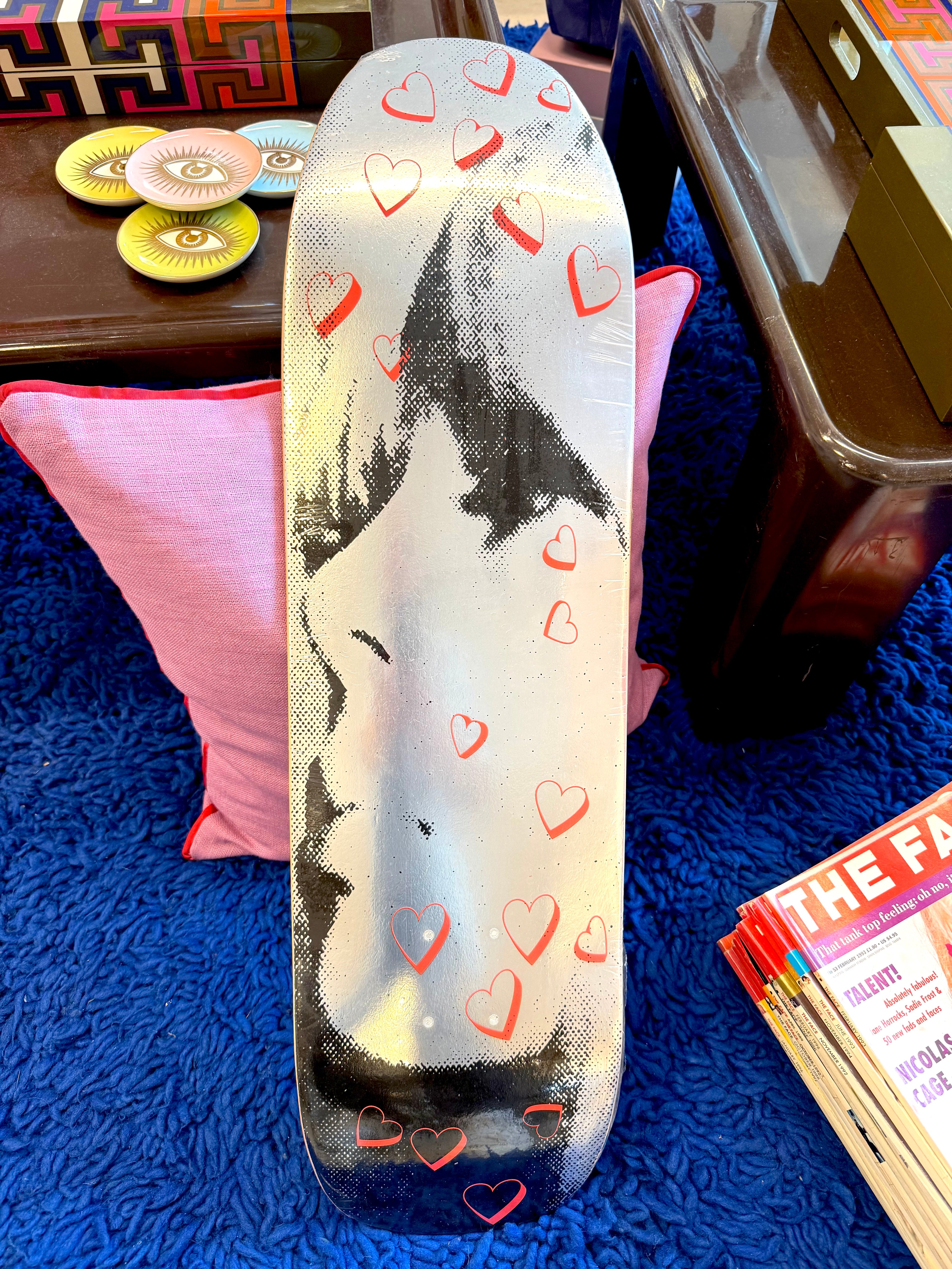 LIMITED ART SKATE DECK