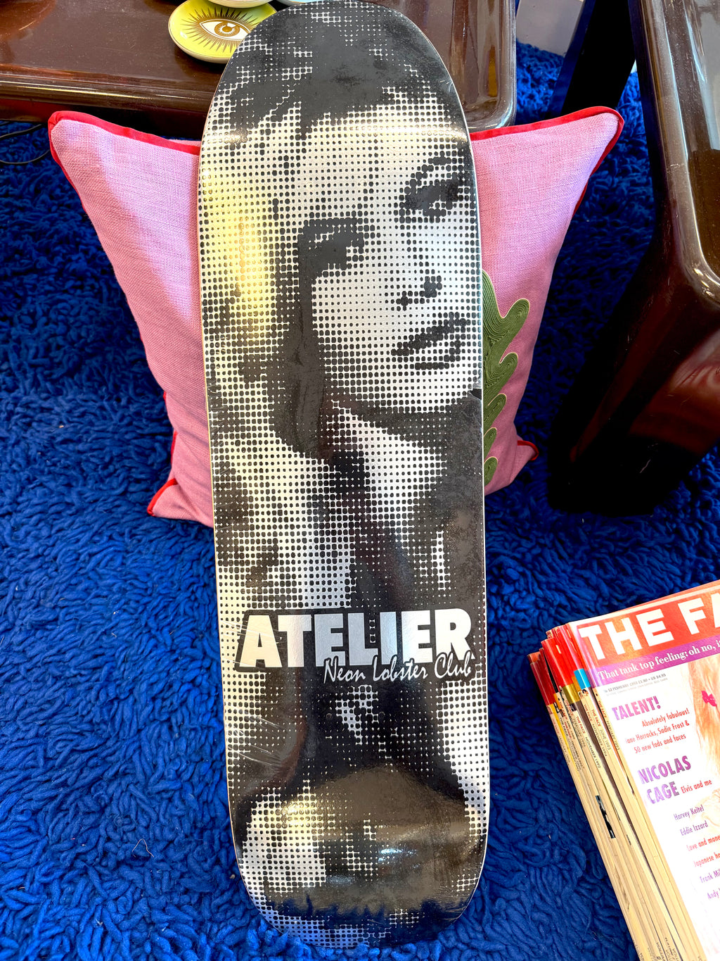 LIMITED ART SKATE DECK
