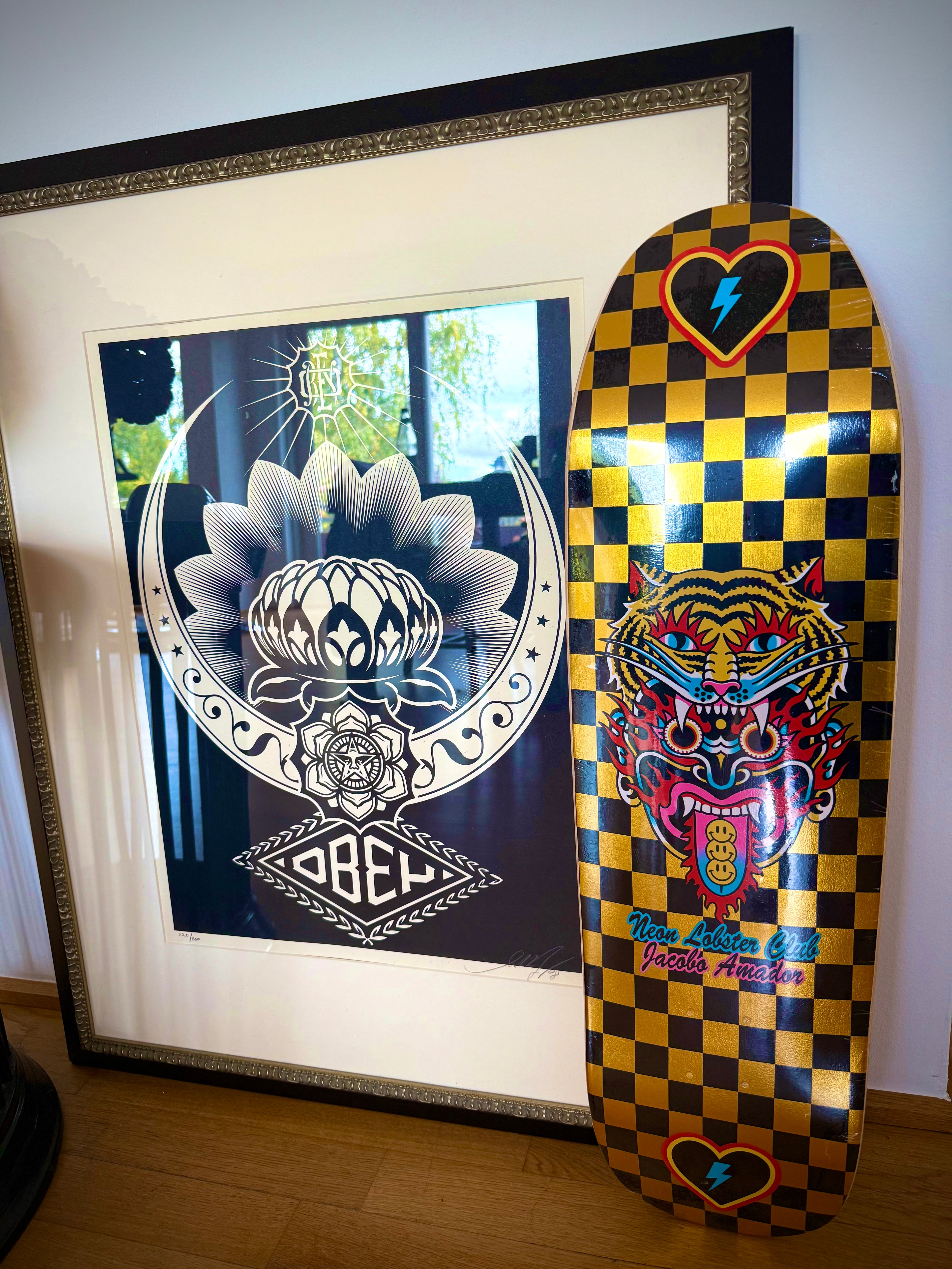 LIMITED SKATE DECK GOLD